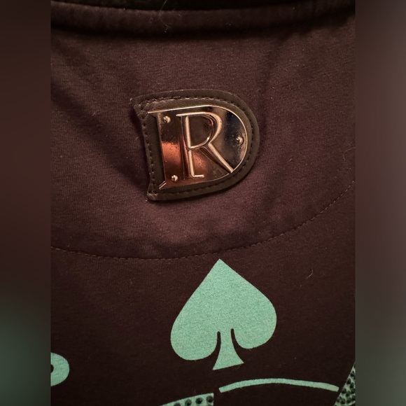 D - Rich Clothing - Picture 6 of 13